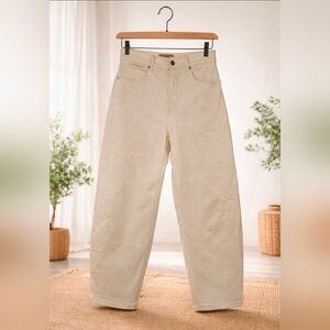 Everlane Cream Curve Jeans